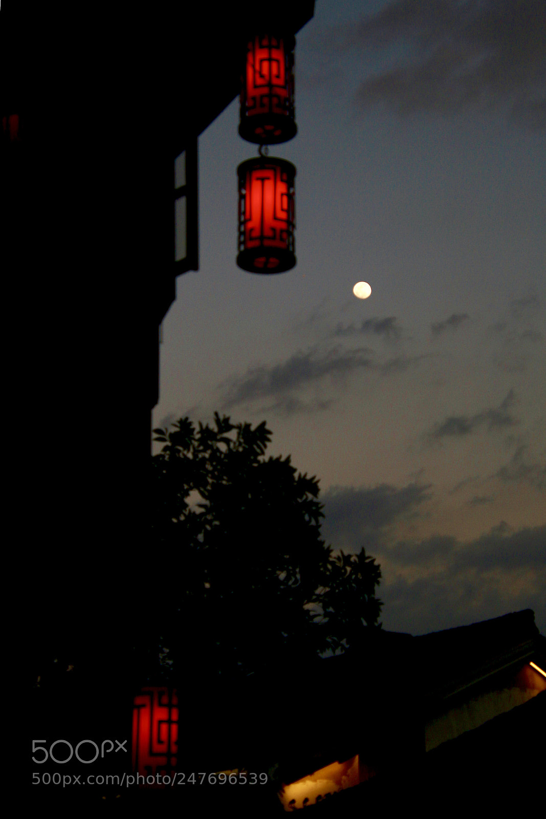 Canon EOS 100D (EOS Rebel SL1 / EOS Kiss X7) sample photo. 皎皎窗中月 照我室南端 photography