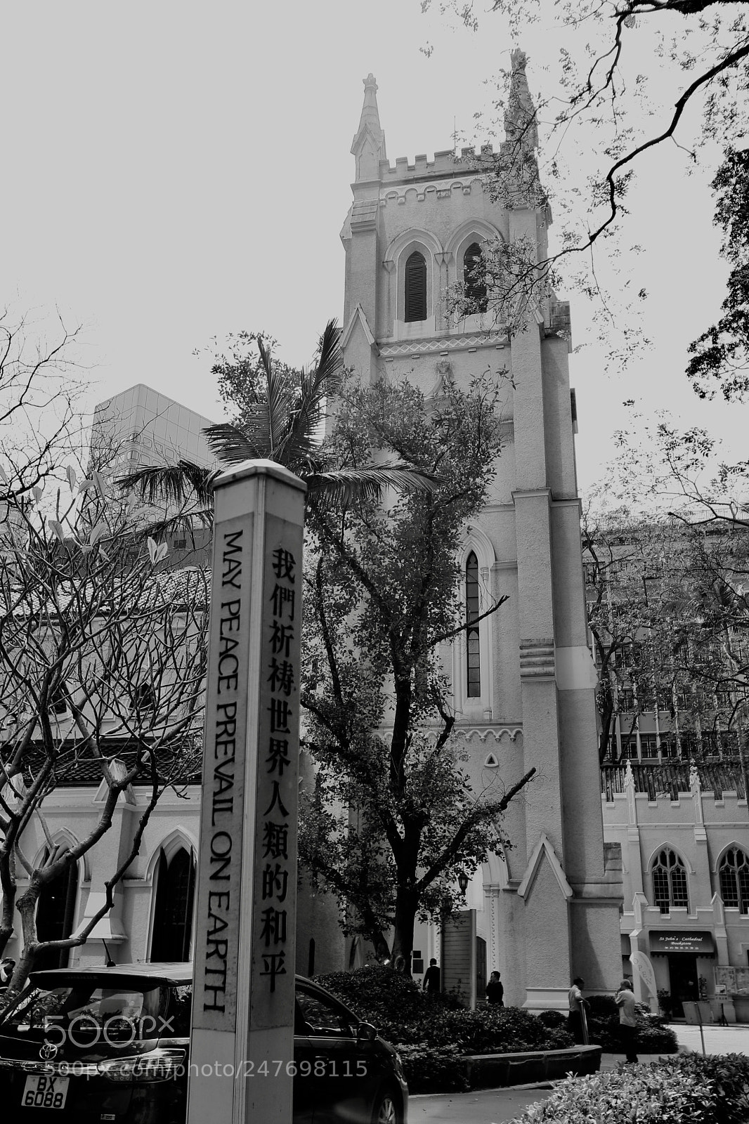 Canon EOS 80D sample photo. Praying church photography
