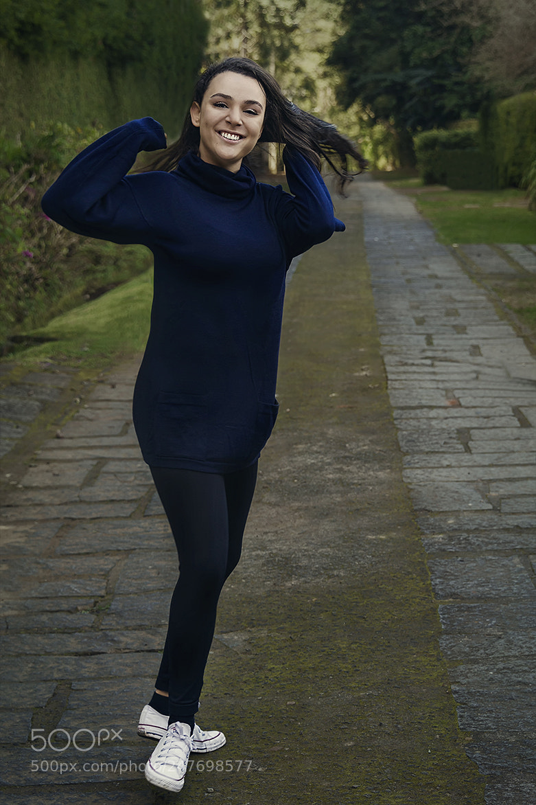Nikon D600 sample photo. Happy brunette girl photography