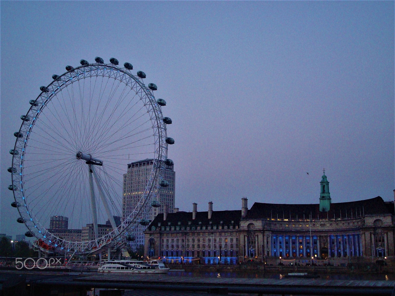 Sony DSC-W80 sample photo. London eye photography