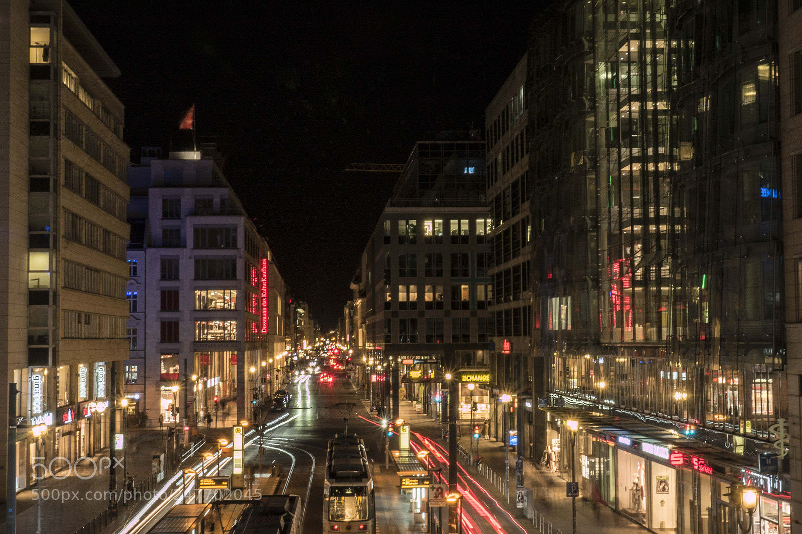 Panasonic Lumix DMC-GH4 sample photo. Friedrichstrasse photography
