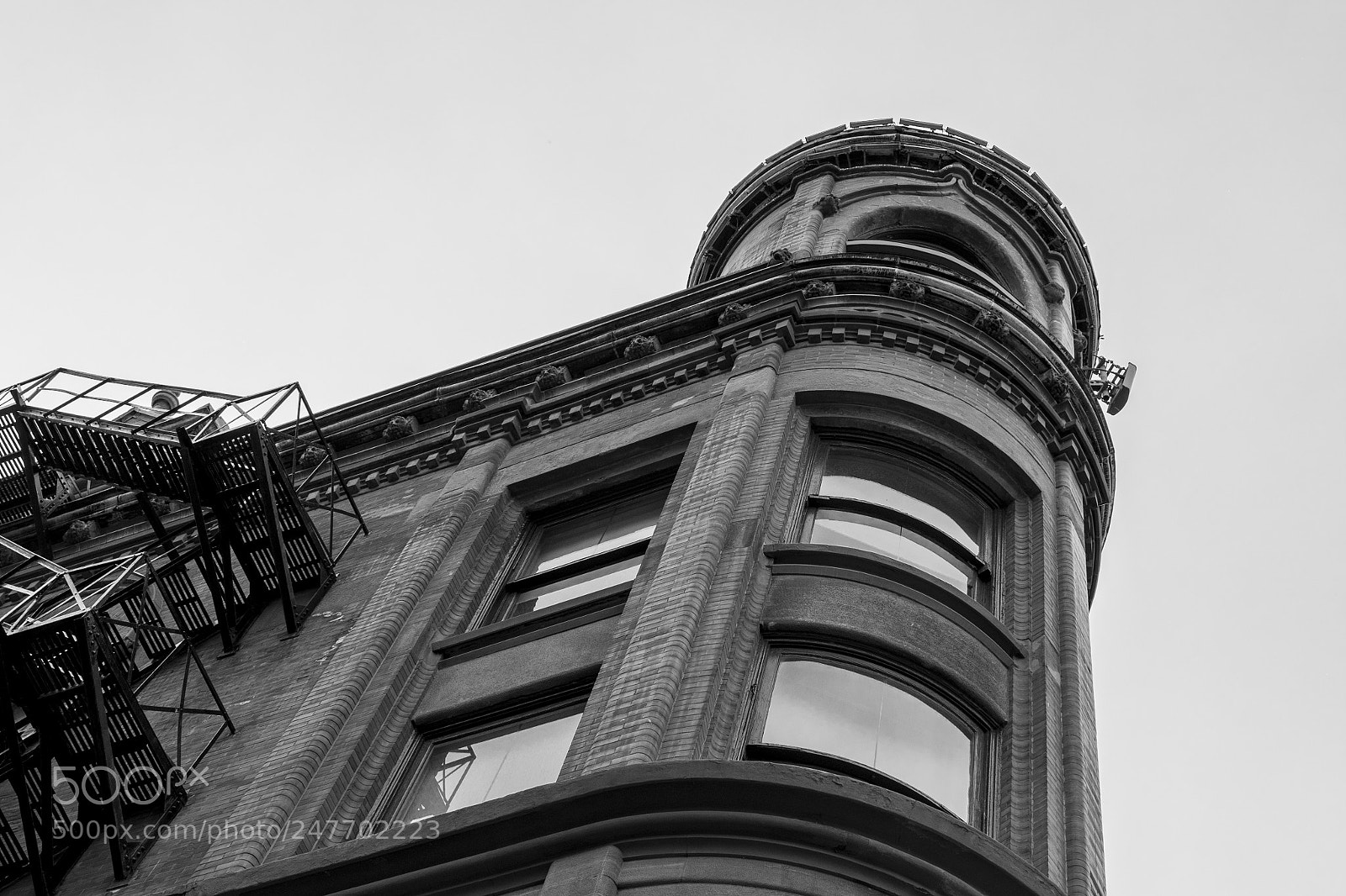 Panasonic Lumix DMC-GH4 sample photo. Toronto flar iron bld photography
