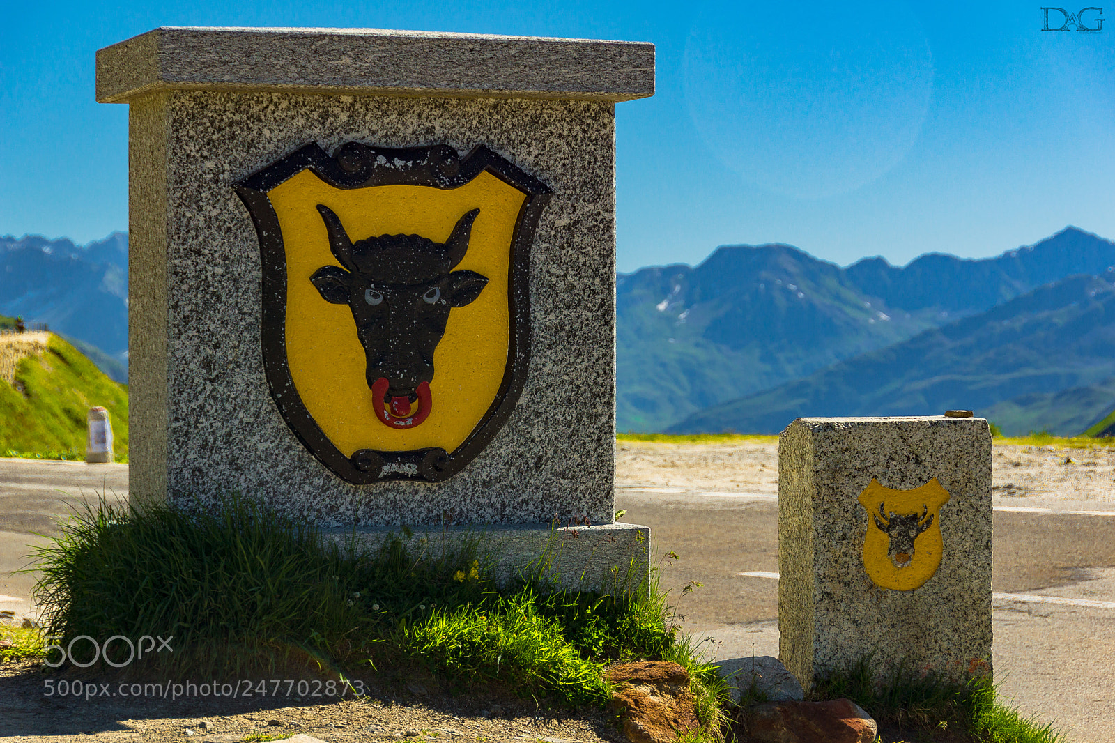 Sony SLT-A77 sample photo. Kantonsgrenze uri - wallis photography