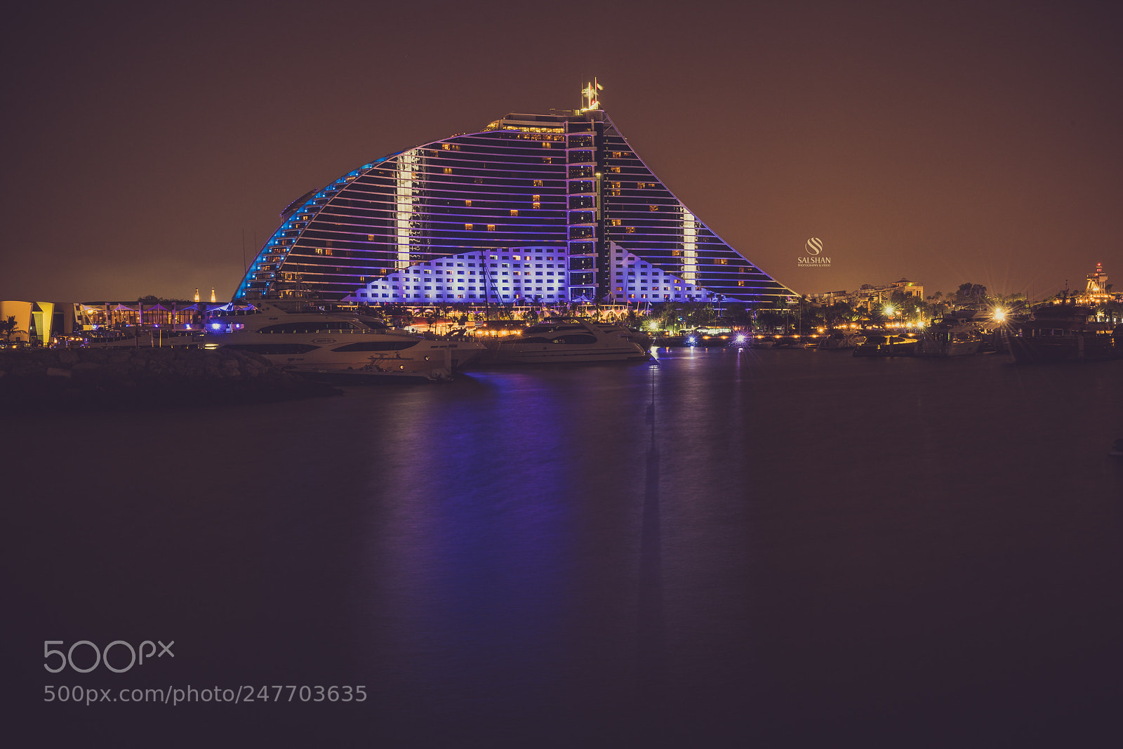 Sony a7R III sample photo. Jumeirah beach hotel across photography