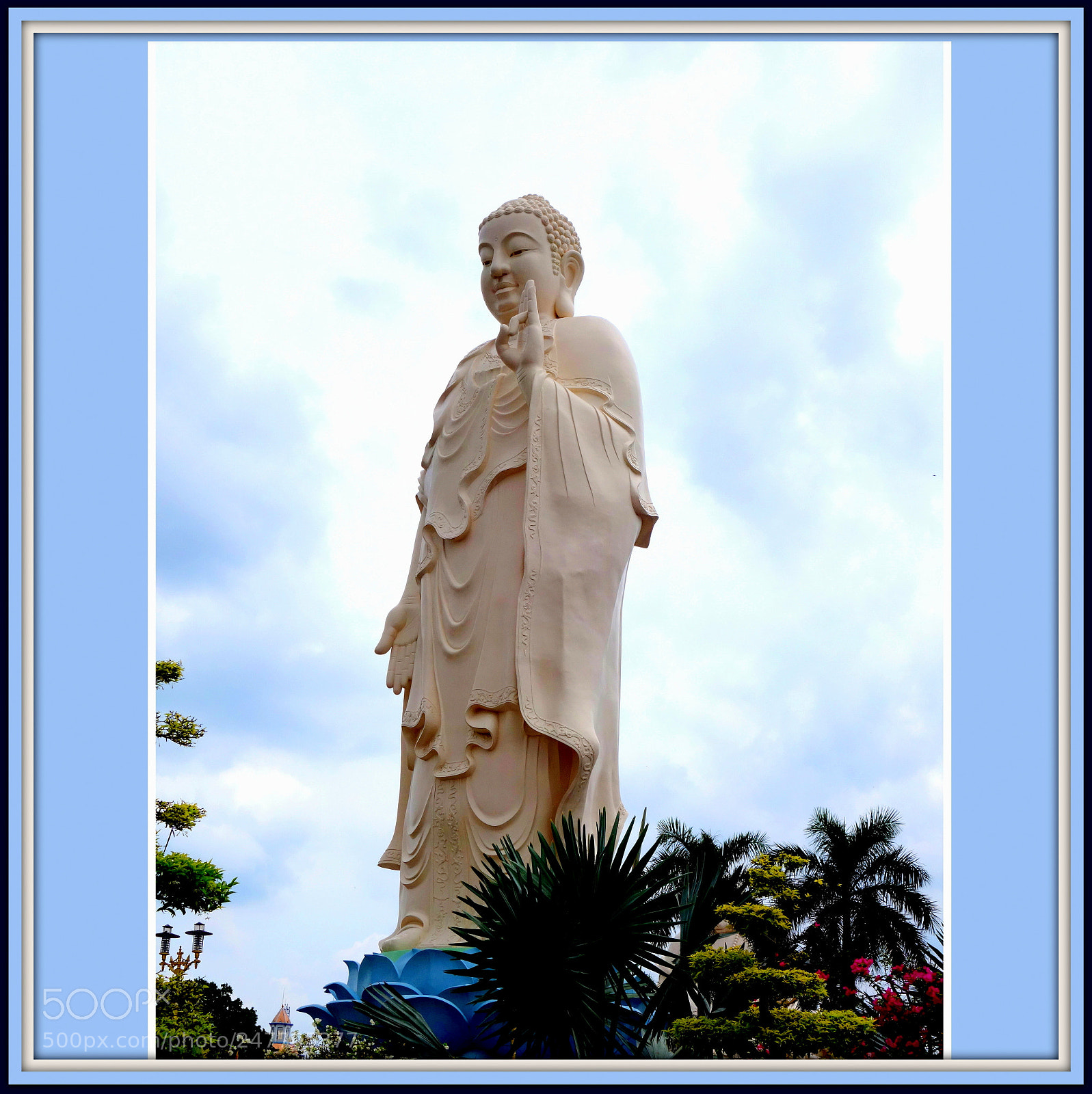 Sony Cyber-shot DSC-RX100 II sample photo. 003 vietnamese buddhist art photography