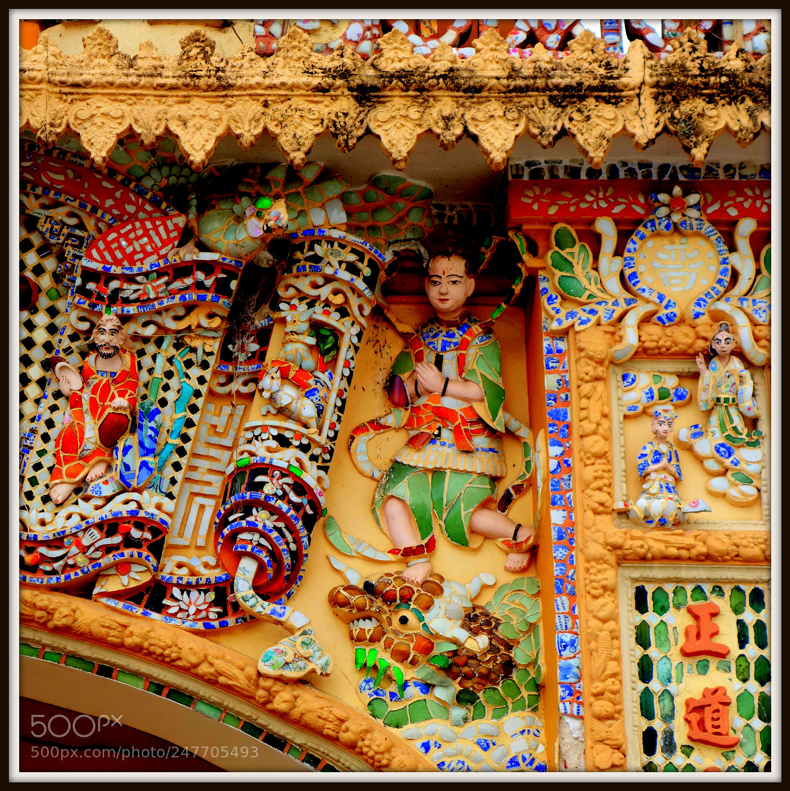 Sony Cyber-shot DSC-RX100 II sample photo. 003 vietnamese buddhist art photography