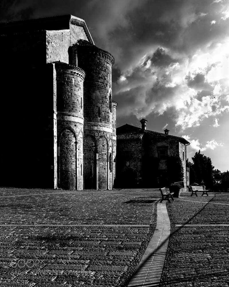Canon EOS 100D (EOS Rebel SL1 / EOS Kiss X7) sample photo. L'alba di un millennio photography