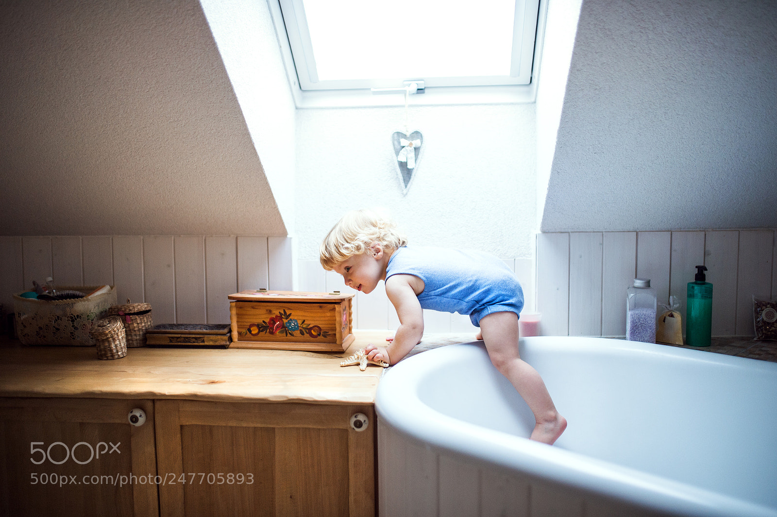Nikon D4S sample photo. Toddler boy in a photography