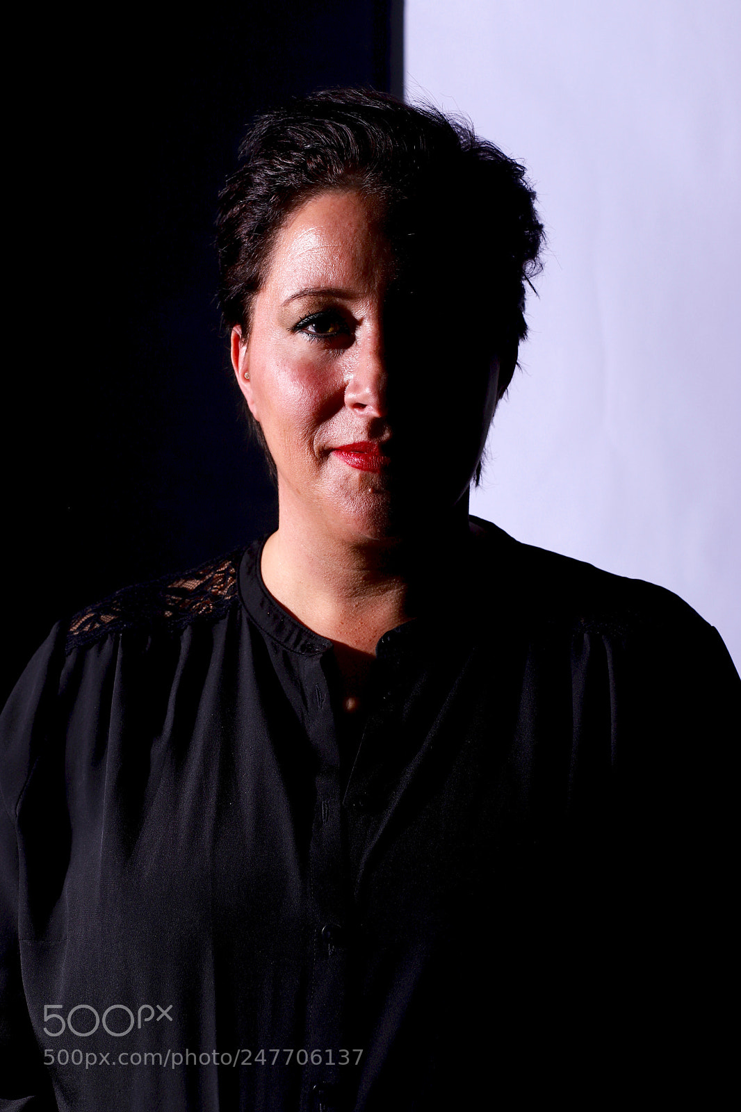 Canon EOS 6D Mark II sample photo. Theshadow lady photography