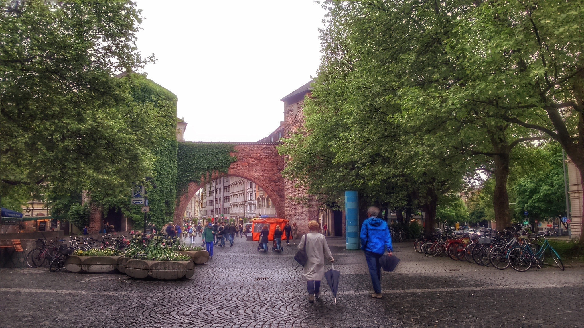 Sony Xperia M2 sample photo. Munchen street photography