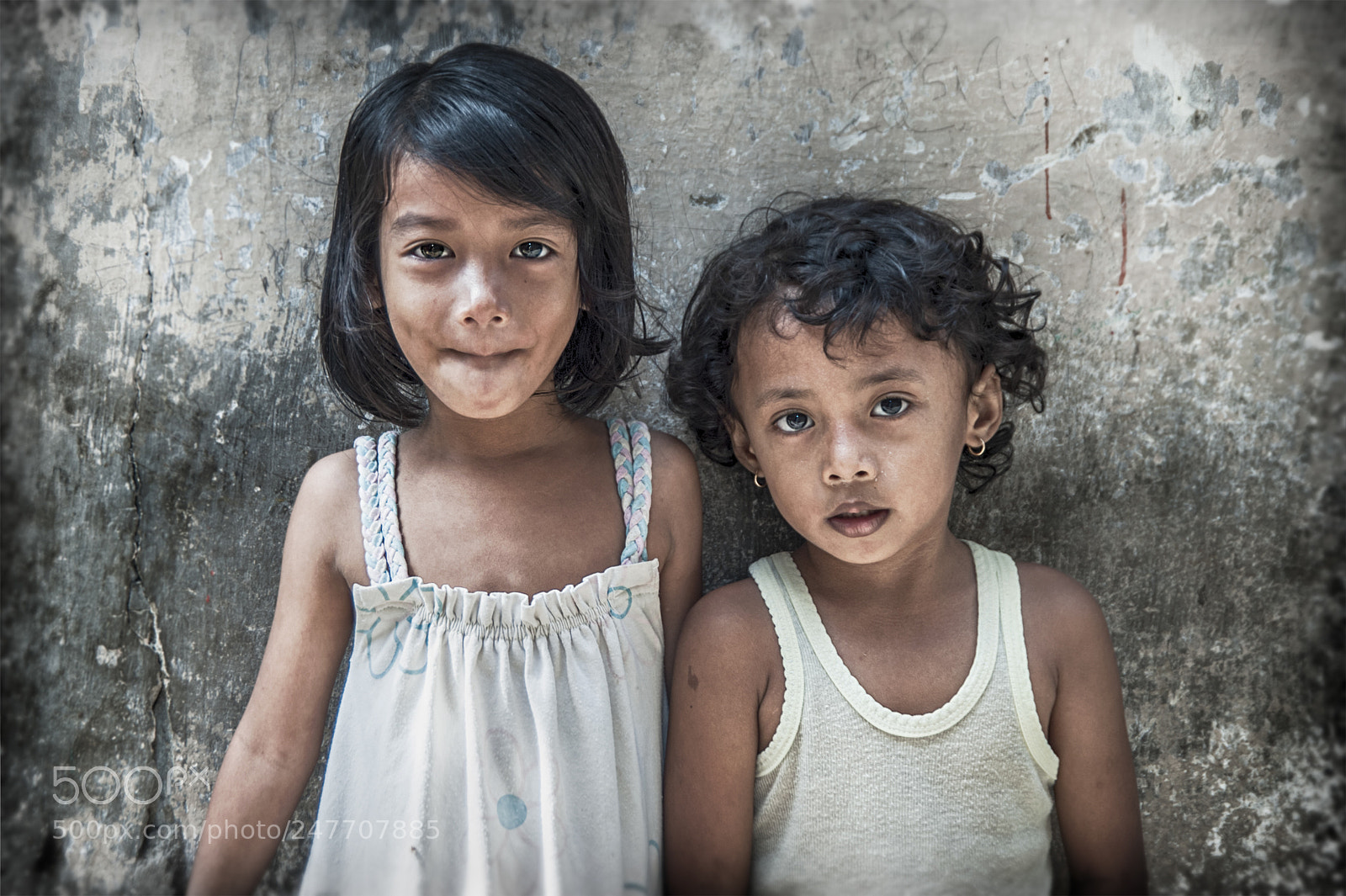 Nikon D700 sample photo. Neighborhood kids / indonesia photography