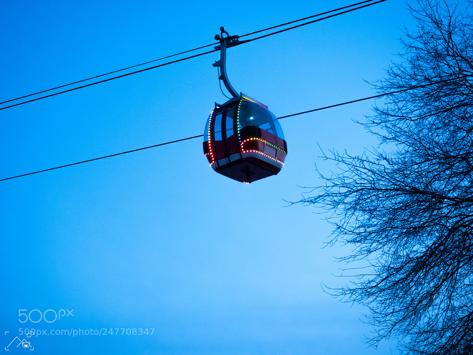 Olympus OM-D E-M5 II sample photo. Ropeway photography
