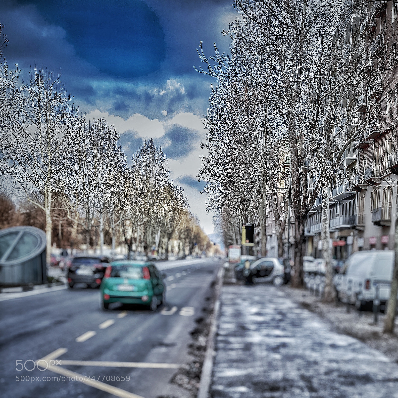 Samsung Galaxy S8 sample photo. Burian cold italy traffic photography