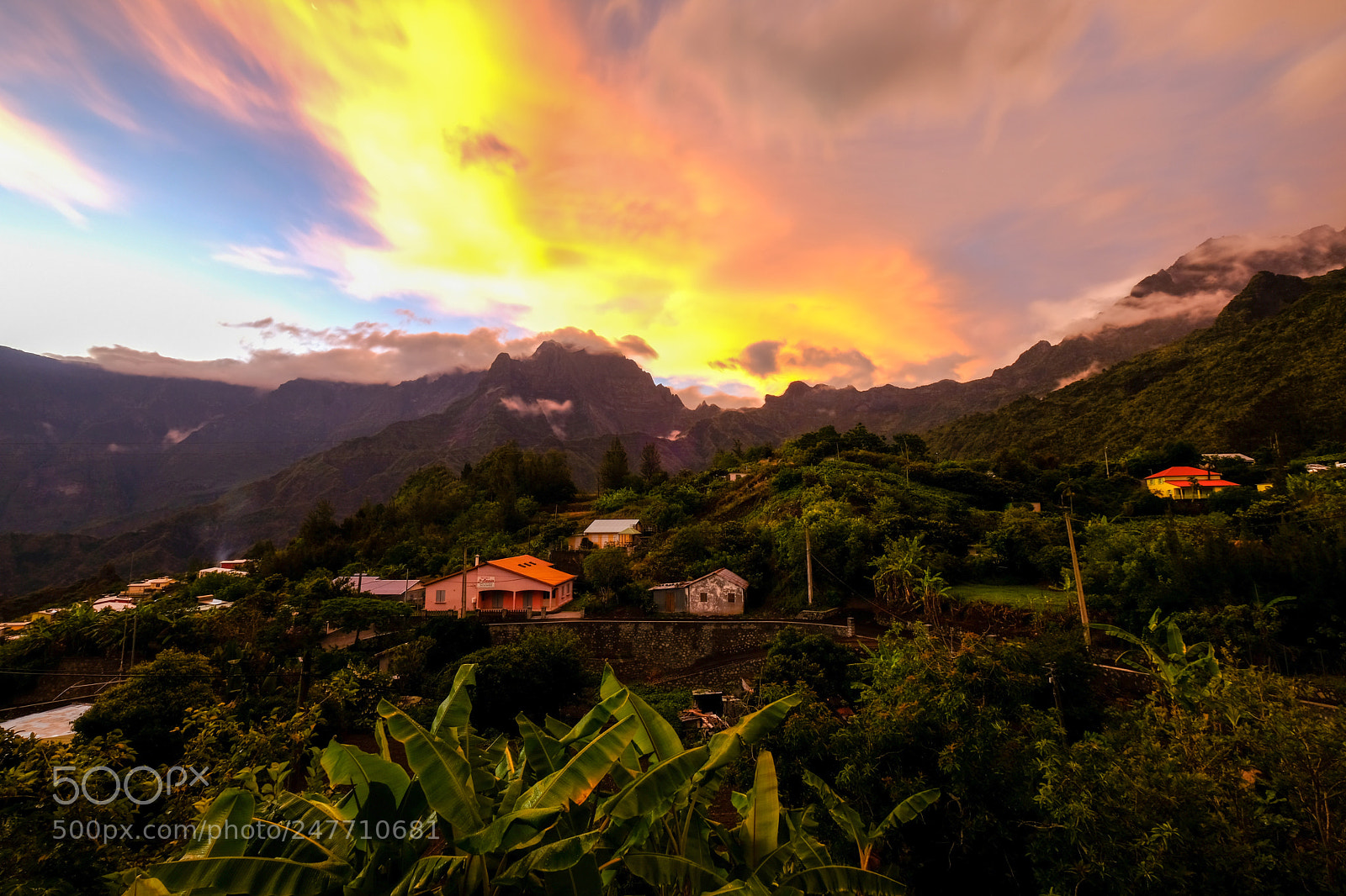 Fujifilm X-T20 sample photo. Sunset after the rain photography