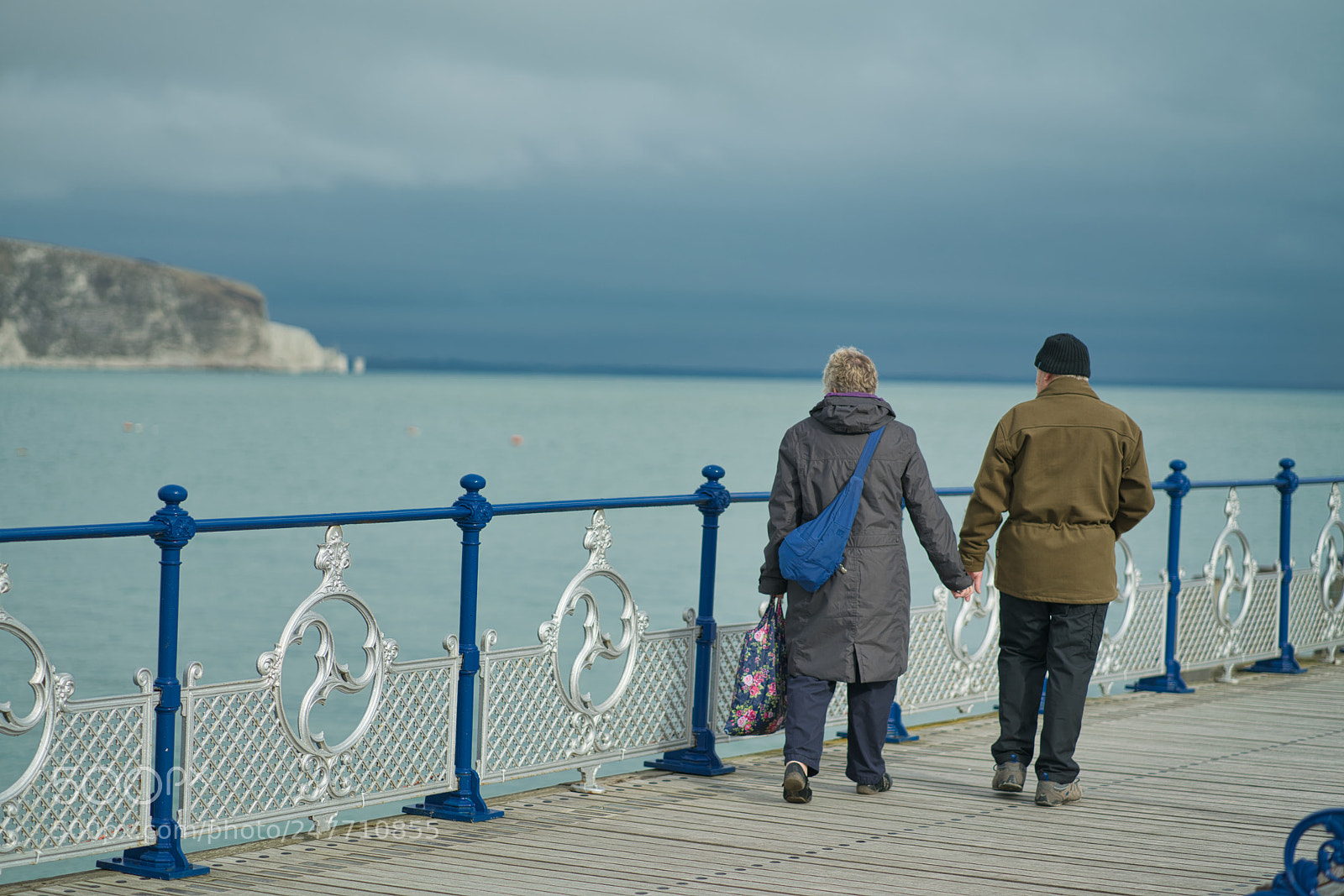 Sony a7R II sample photo. A stroll on the photography