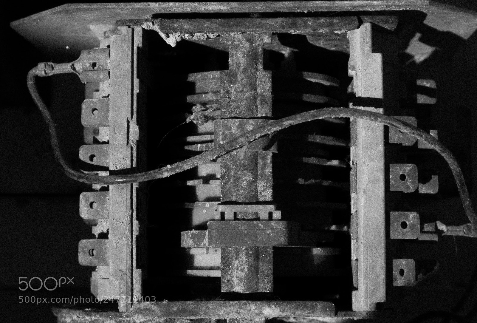 Canon EOS 300D (EOS Digital Rebel / EOS Kiss Digital) sample photo. Ghost in the machine photography