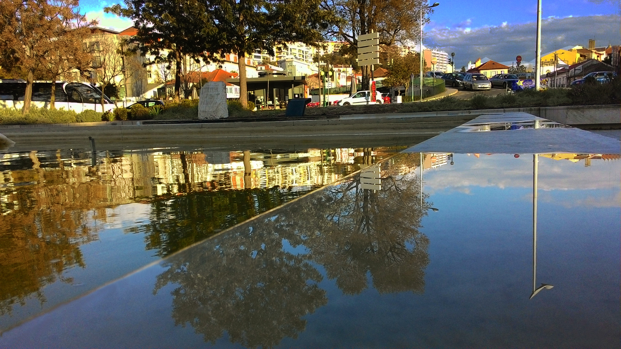 ASUS T00J sample photo. "reflectophotography - ... over reflected !" photography
