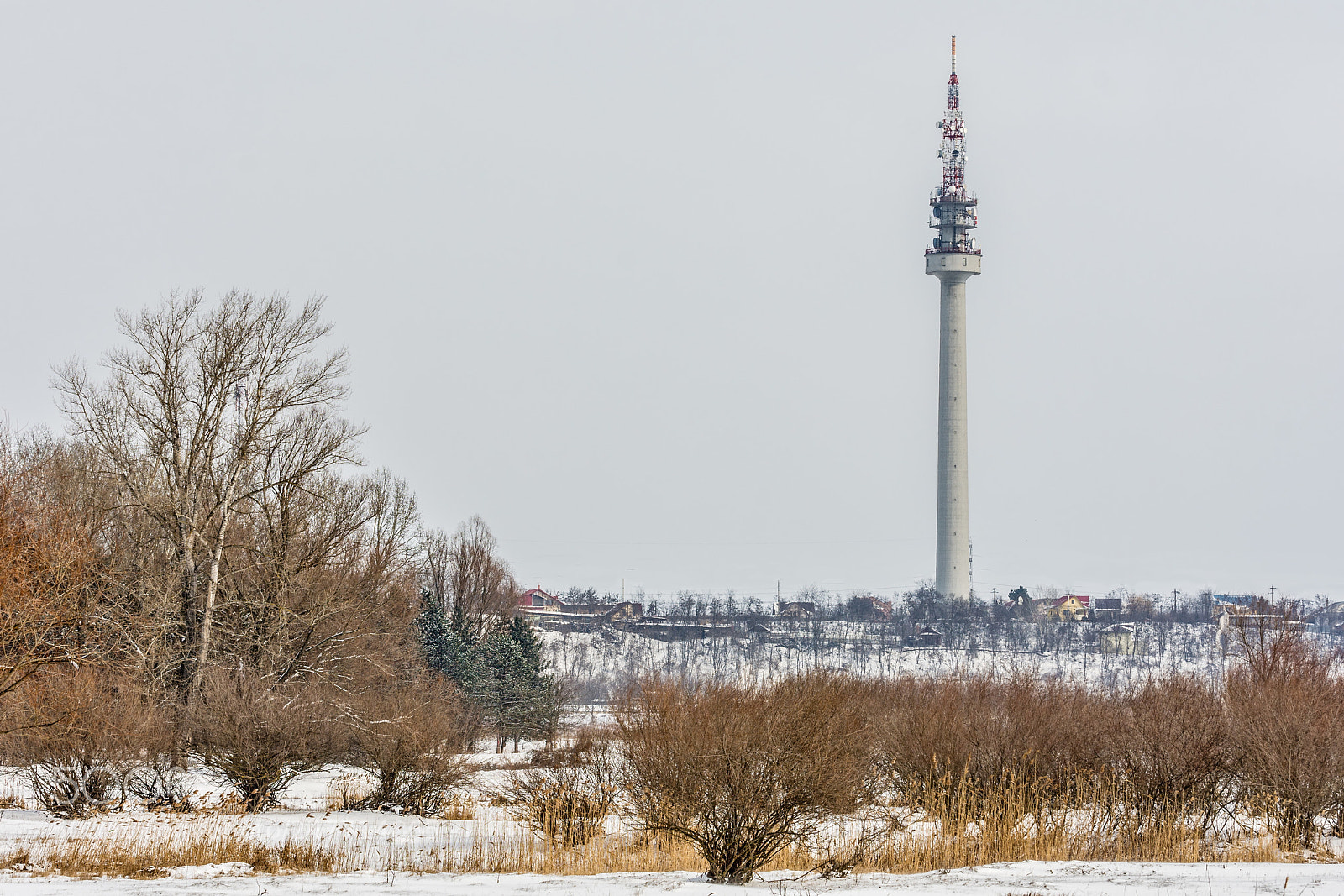 Nikon D7200 sample photo. Winter over lake bacau photography