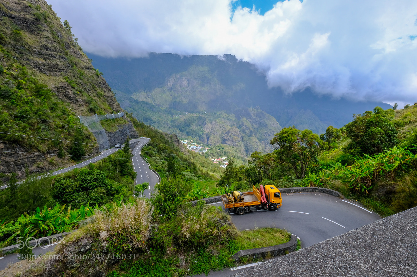 Fujifilm X-T20 sample photo. Cilaos reunion island photography