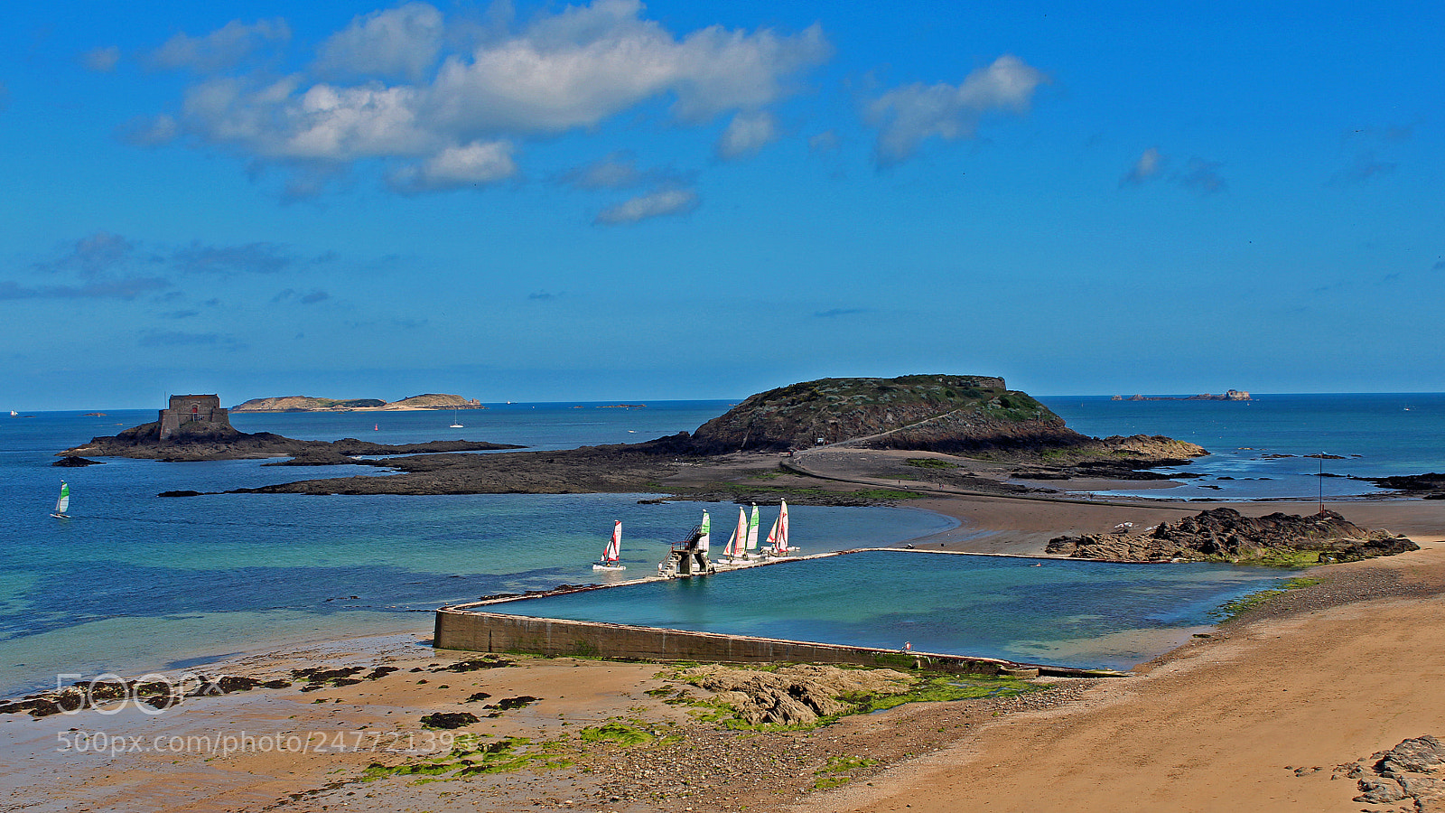 Canon EOS 600D (Rebel EOS T3i / EOS Kiss X5) sample photo. Sea water pool, saint-malo photography