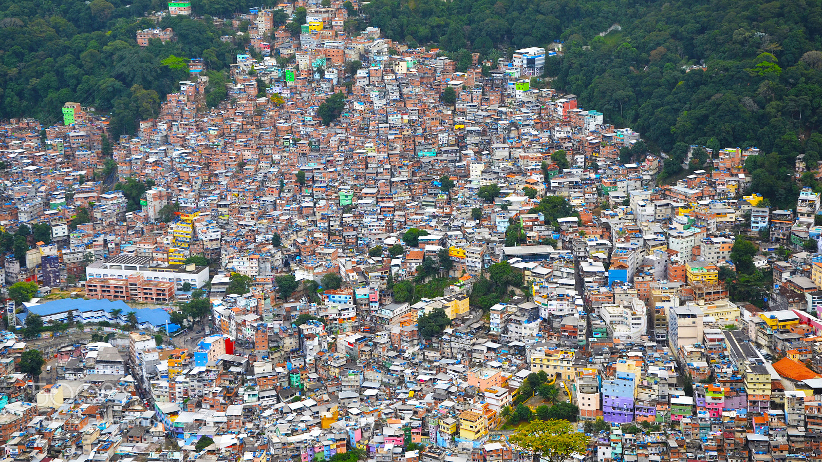 Nikon D5100 sample photo. Favela roccinha photography