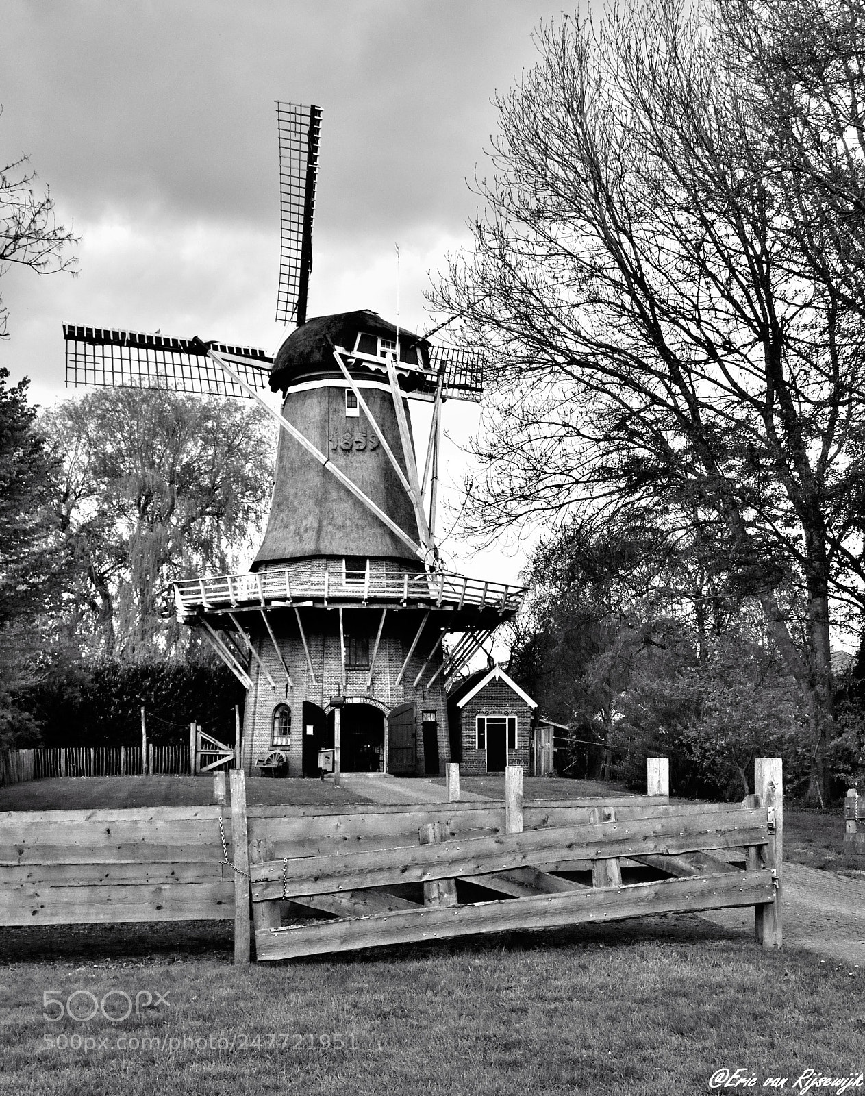 Nikon D3100 sample photo. Dutch mill photography