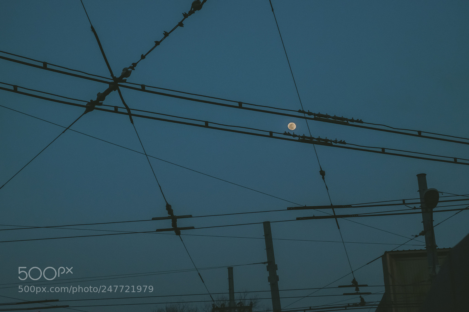 Fujifilm X-Pro2 sample photo. City moon photography