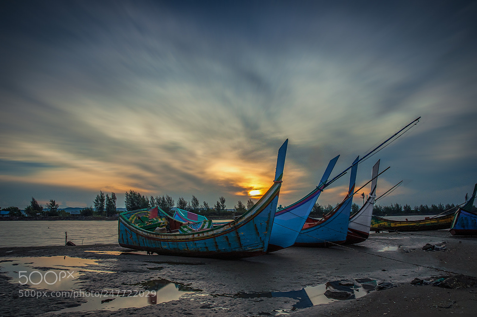 Nikon D90 sample photo. The boat photography