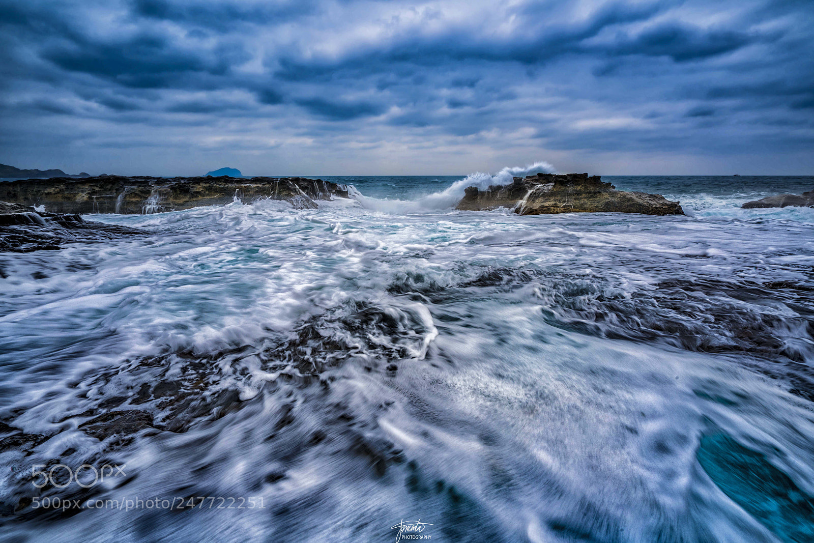 Sony a7R II sample photo. Rouge wave photography