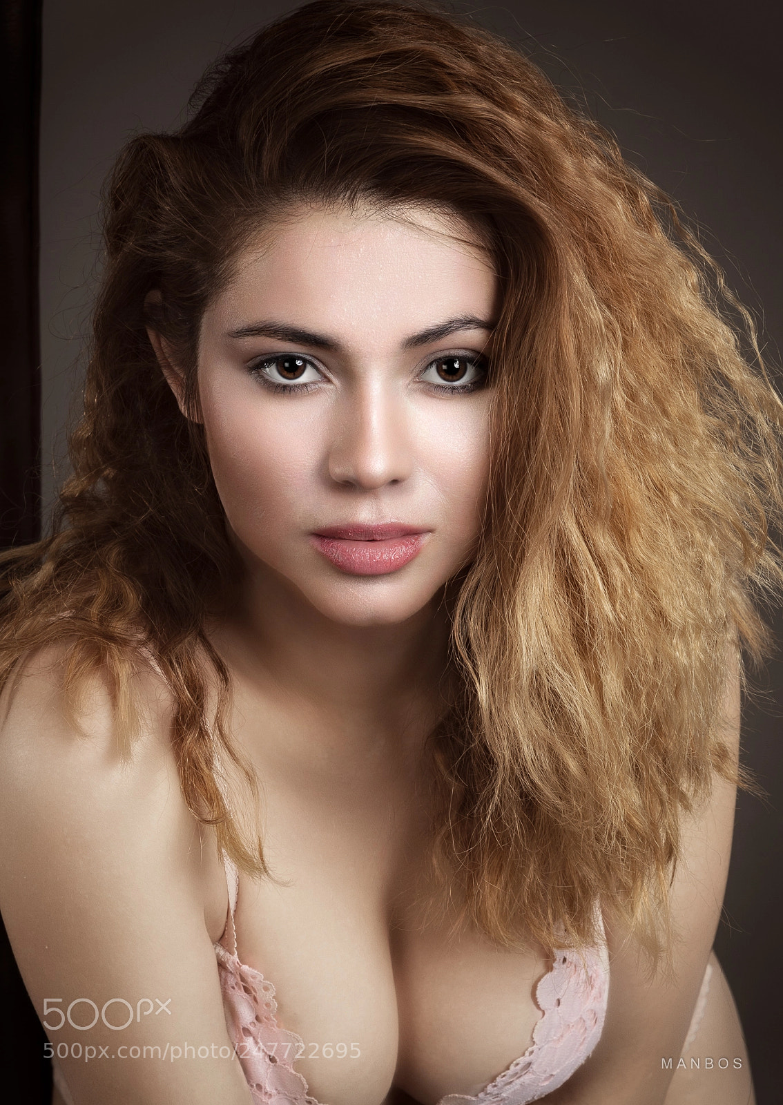 Canon EOS 5DS sample photo. Coco c5047 photography