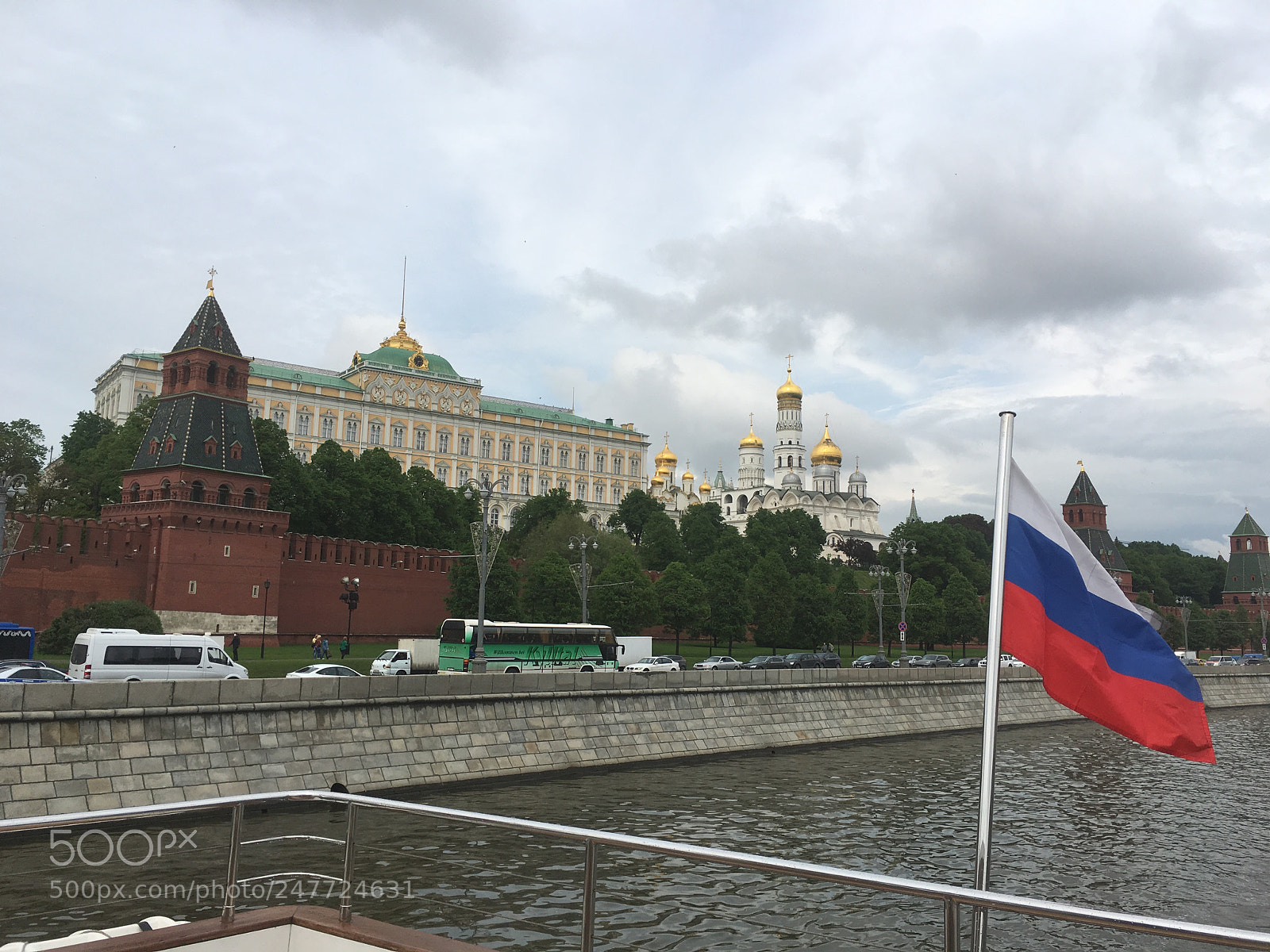 Apple iPhone 6s Plus sample photo. Kremlin from the moscow photography
