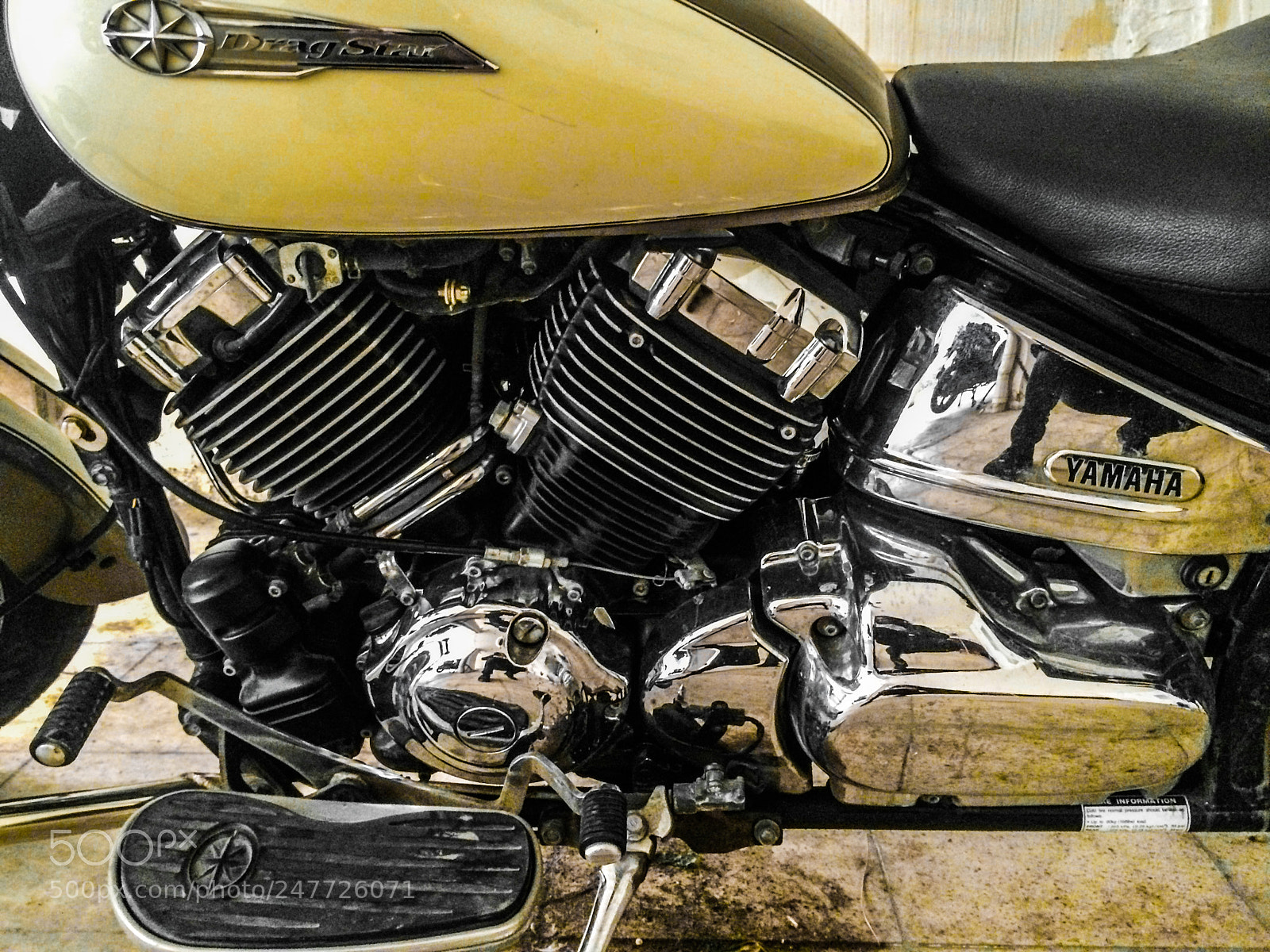 Apple iPhone 5s sample photo. Yamaha dragstar photography