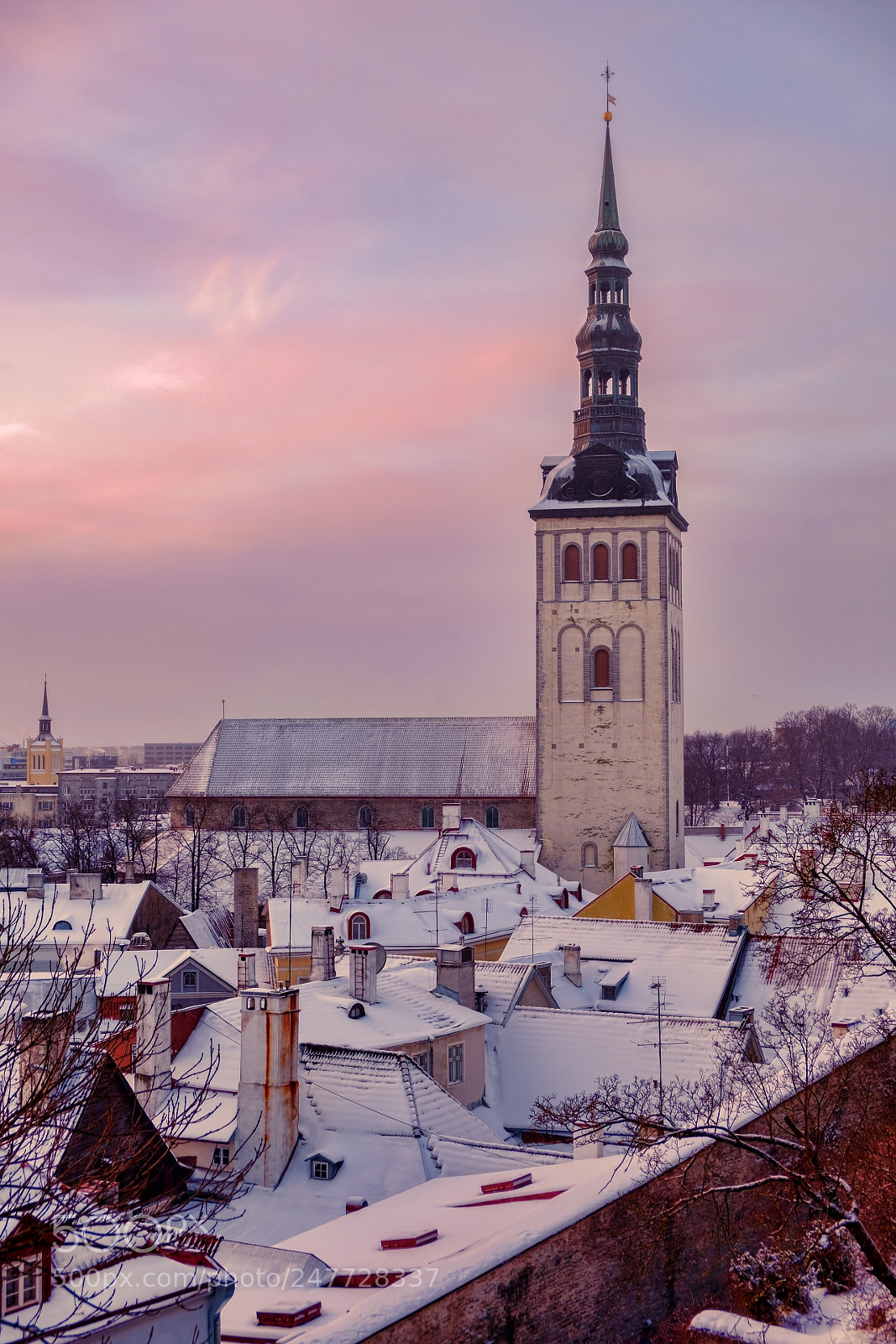 Fujifilm X-T20 sample photo. St. nicholas' church, tallinn photography