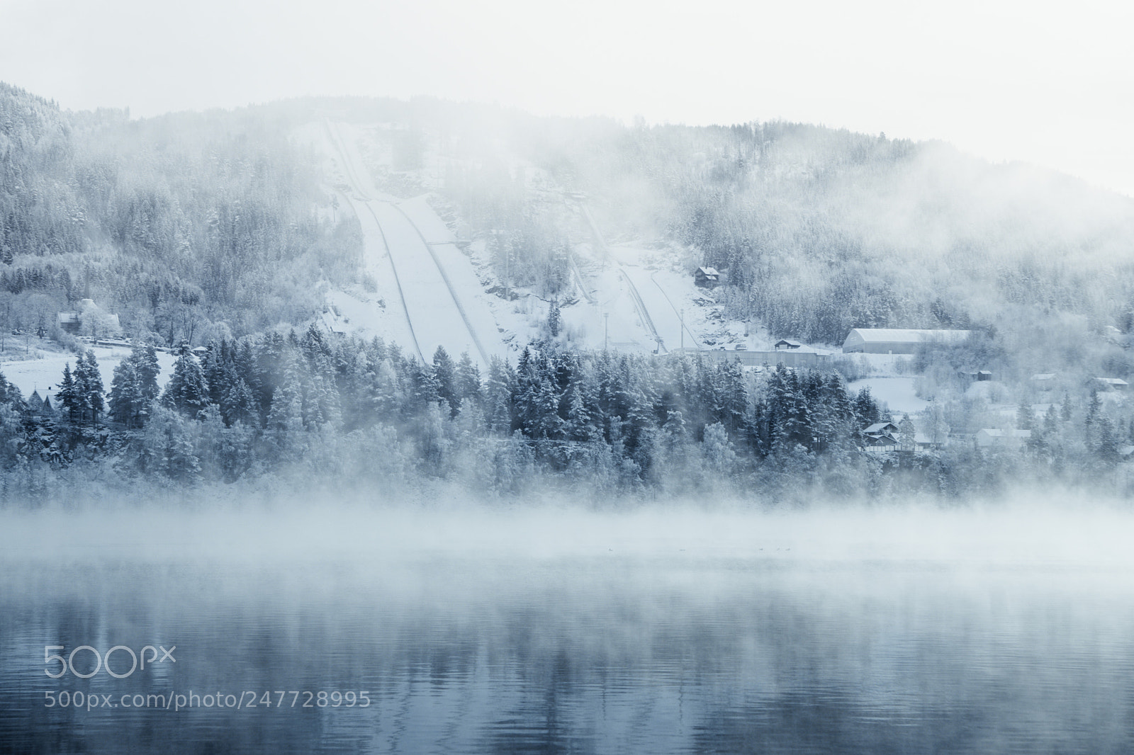 Sony a5100 sample photo. Ski-flying through the frost photography
