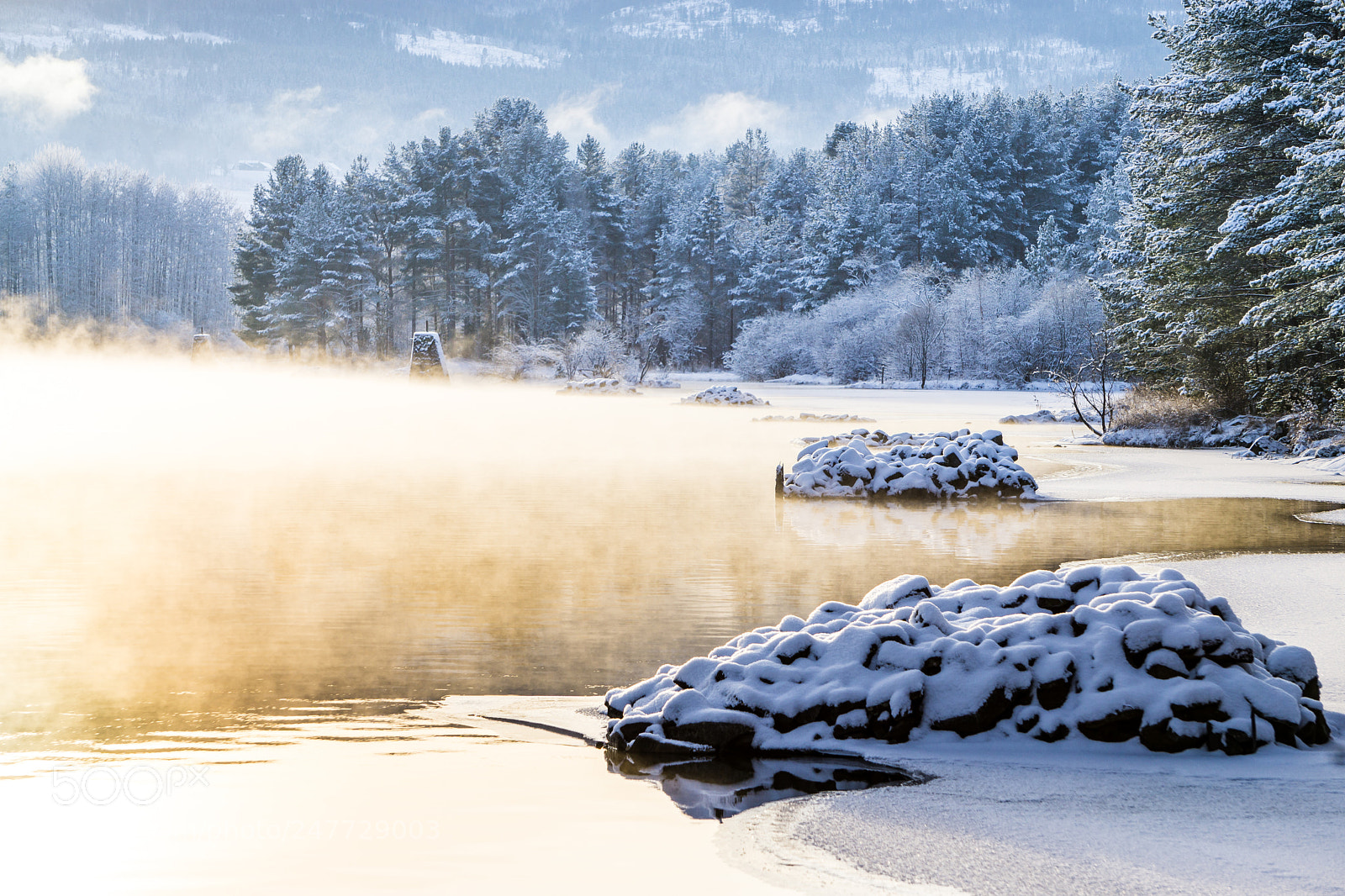 Sony a5100 sample photo. Sunrise over cold river photography
