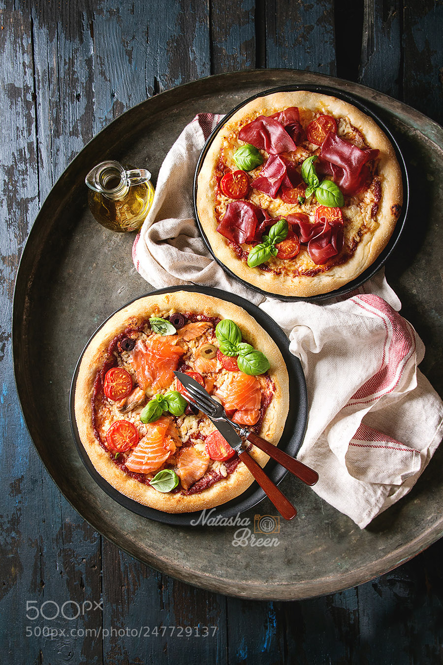 Canon EOS 700D (EOS Rebel T5i / EOS Kiss X7i) sample photo. Pizza with bresaola and photography