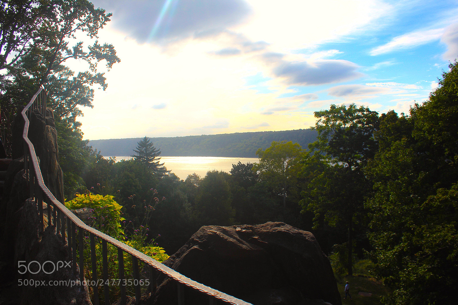 Canon EOS 1200D (EOS Rebel T5 / EOS Kiss X70 / EOS Hi) sample photo. Hudson river views photography