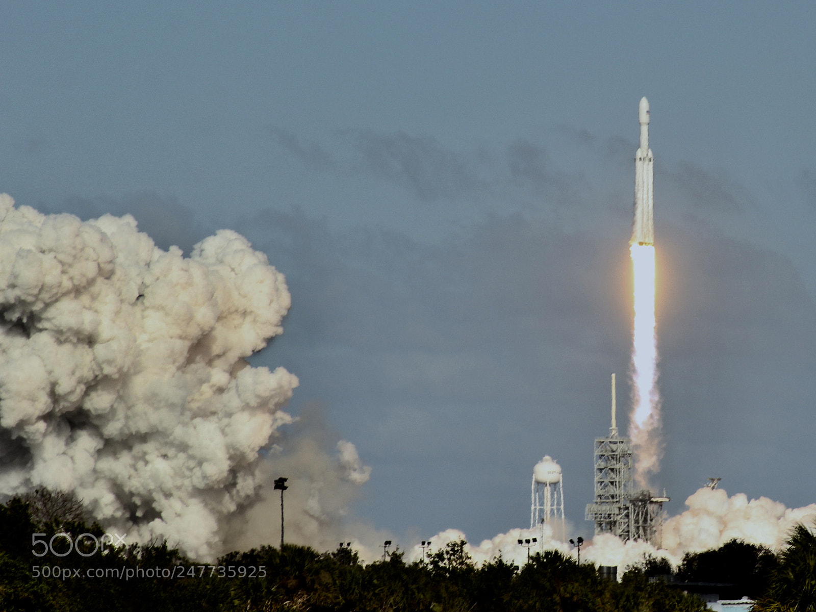 Canon EOS 60D sample photo. Spacex falcon heavy liftoff photography