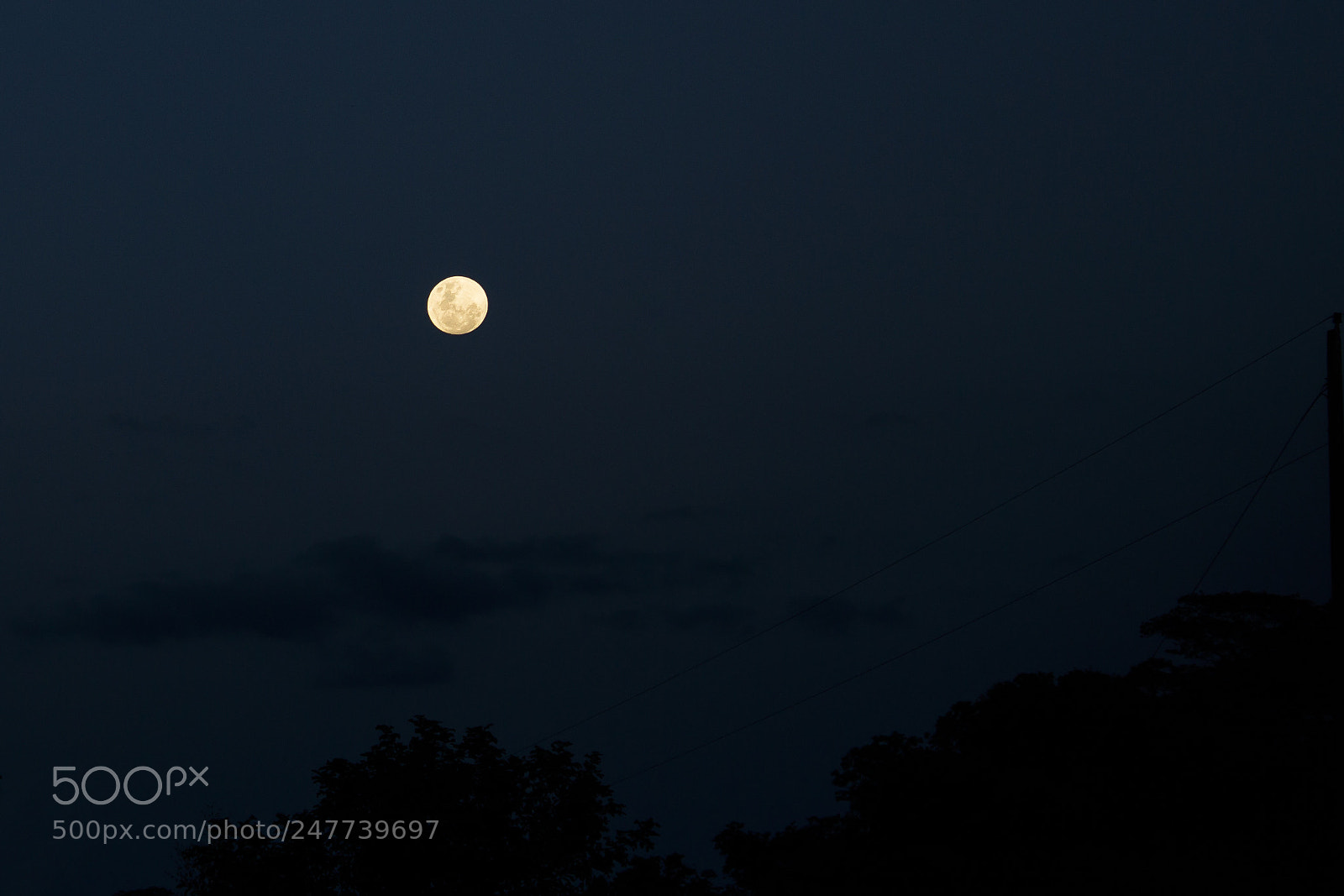 Canon EOS 600D (Rebel EOS T3i / EOS Kiss X5) sample photo. Moon photography