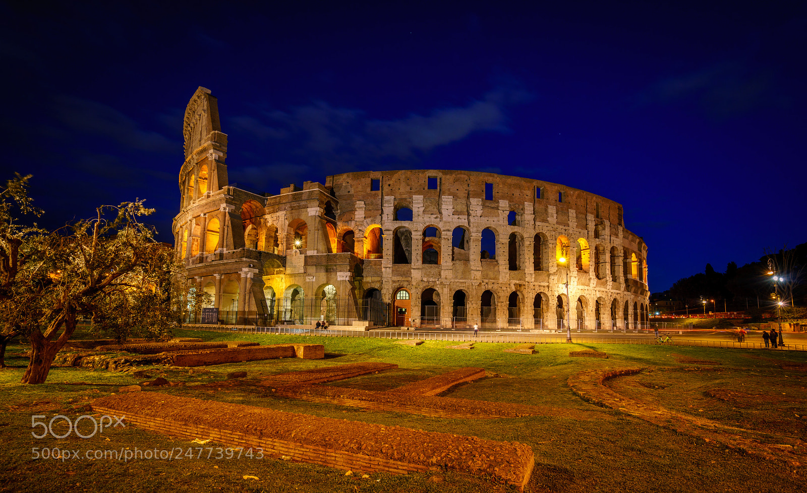 Sony a7R II sample photo. Colosseum at dusk photography