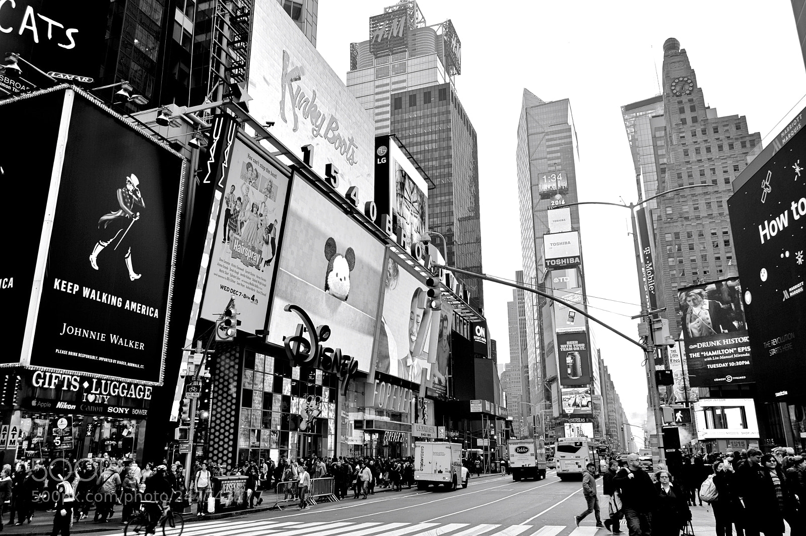 Nikon D3200 sample photo. Times square photography