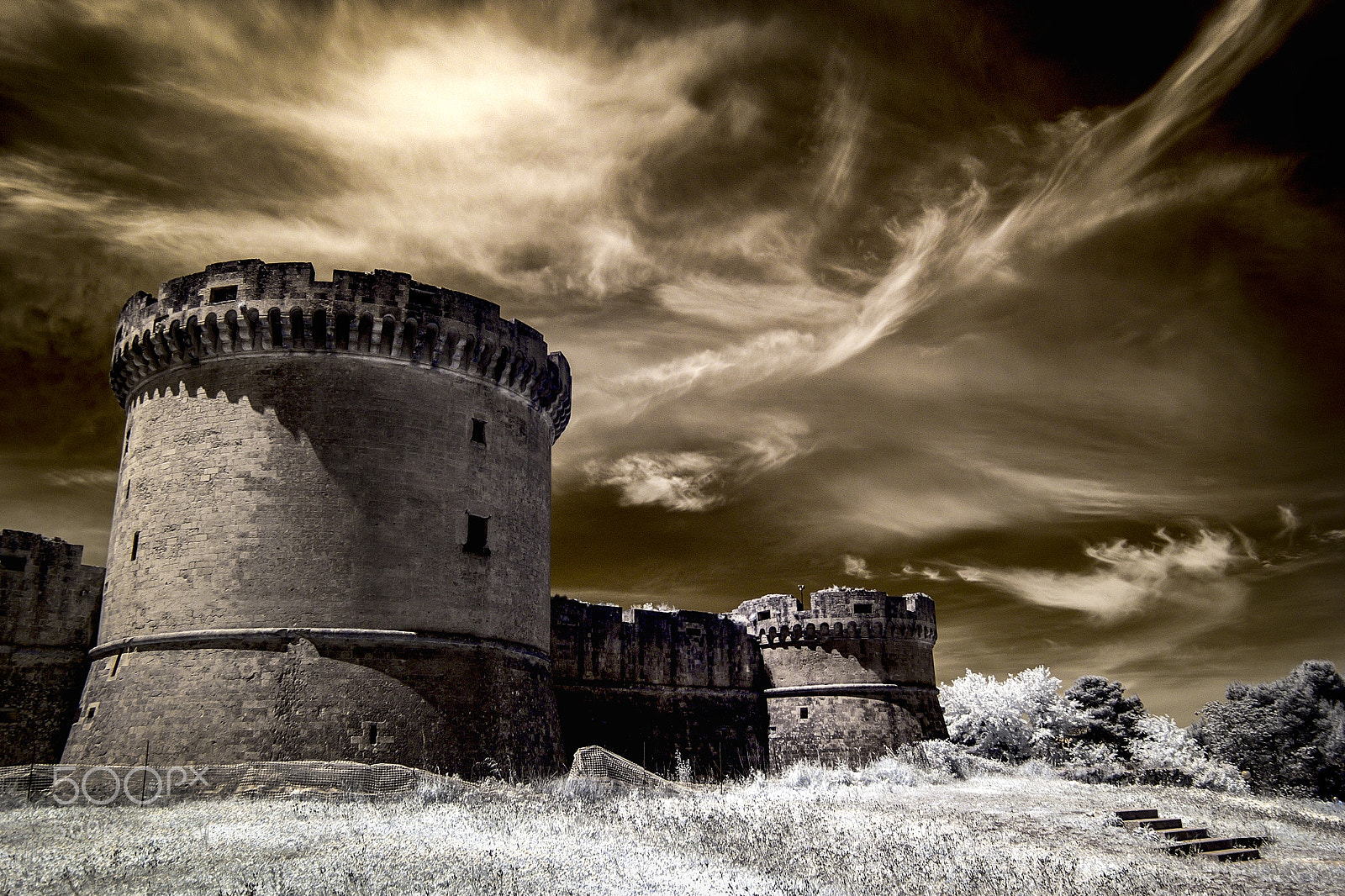 Nikon D3100 sample photo. Castle photography