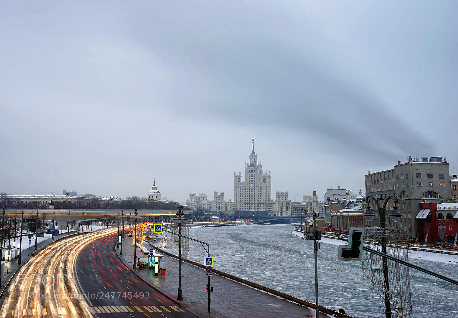 Sony a7 II sample photo. Высотка - дом на Котельнической... photography