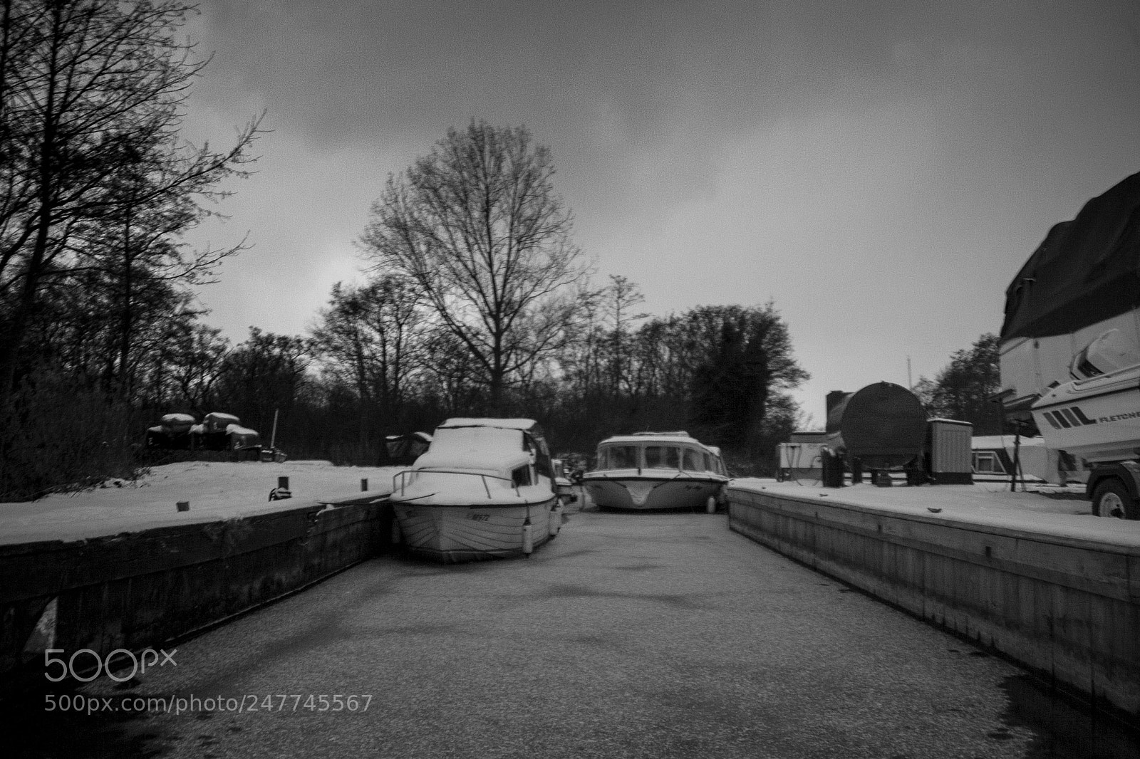 Canon EOS 30D sample photo. Iced over moorings photography
