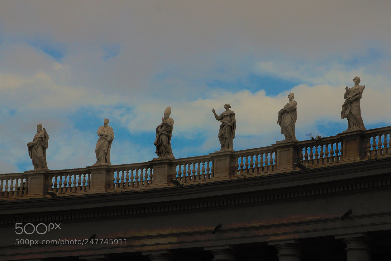 Canon EOS 500D (EOS Rebel T1i / EOS Kiss X3) sample photo. Coloured vatican photography