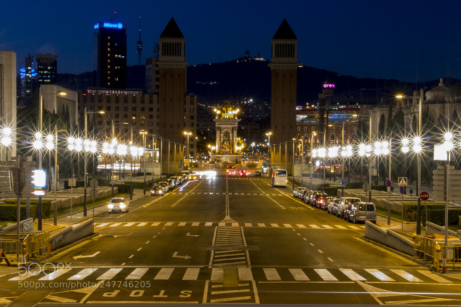Canon EOS 80D sample photo. Barcelona night, pla a photography