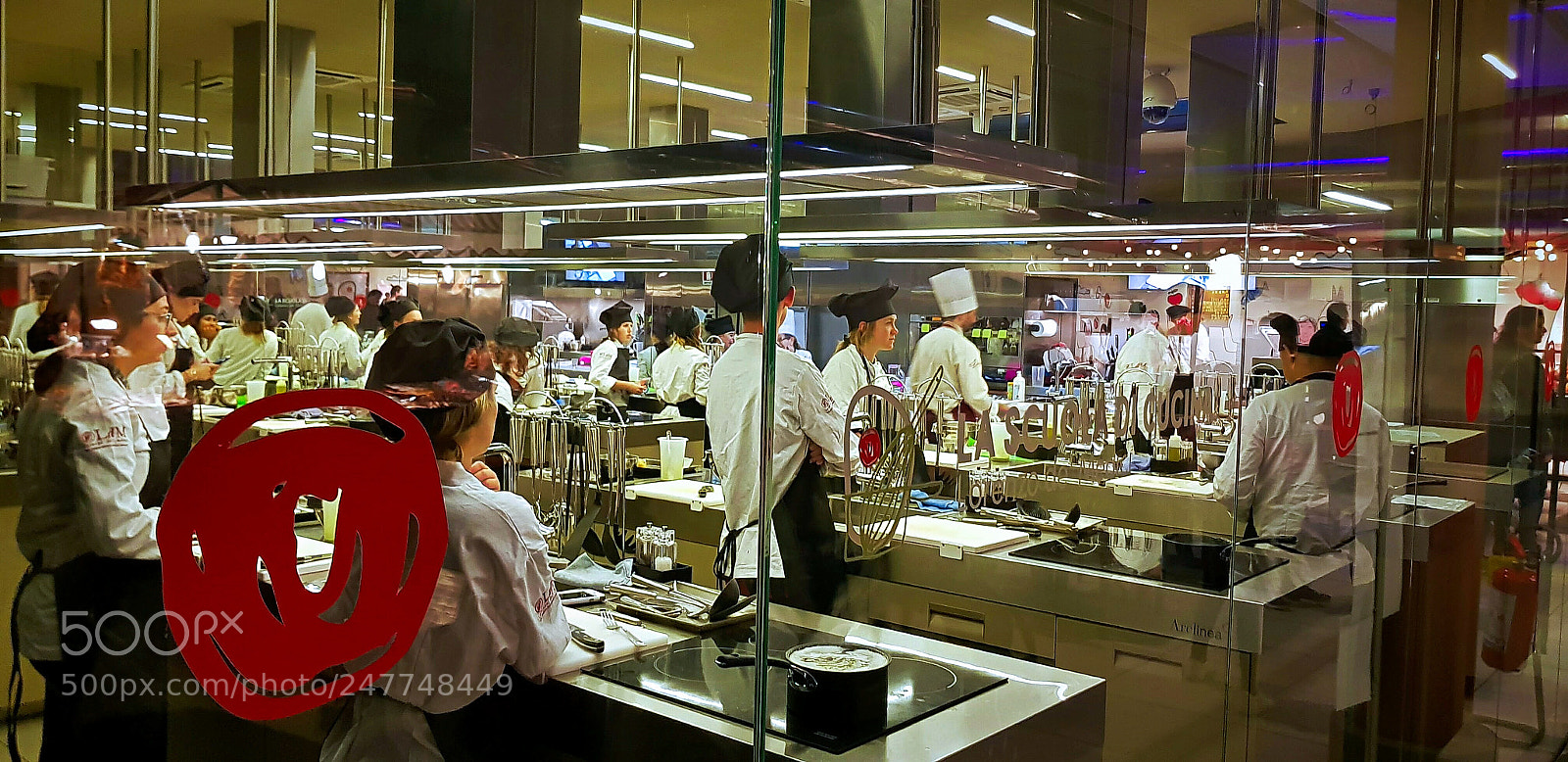 Samsung Galaxy S8 sample photo. Cooking class photography