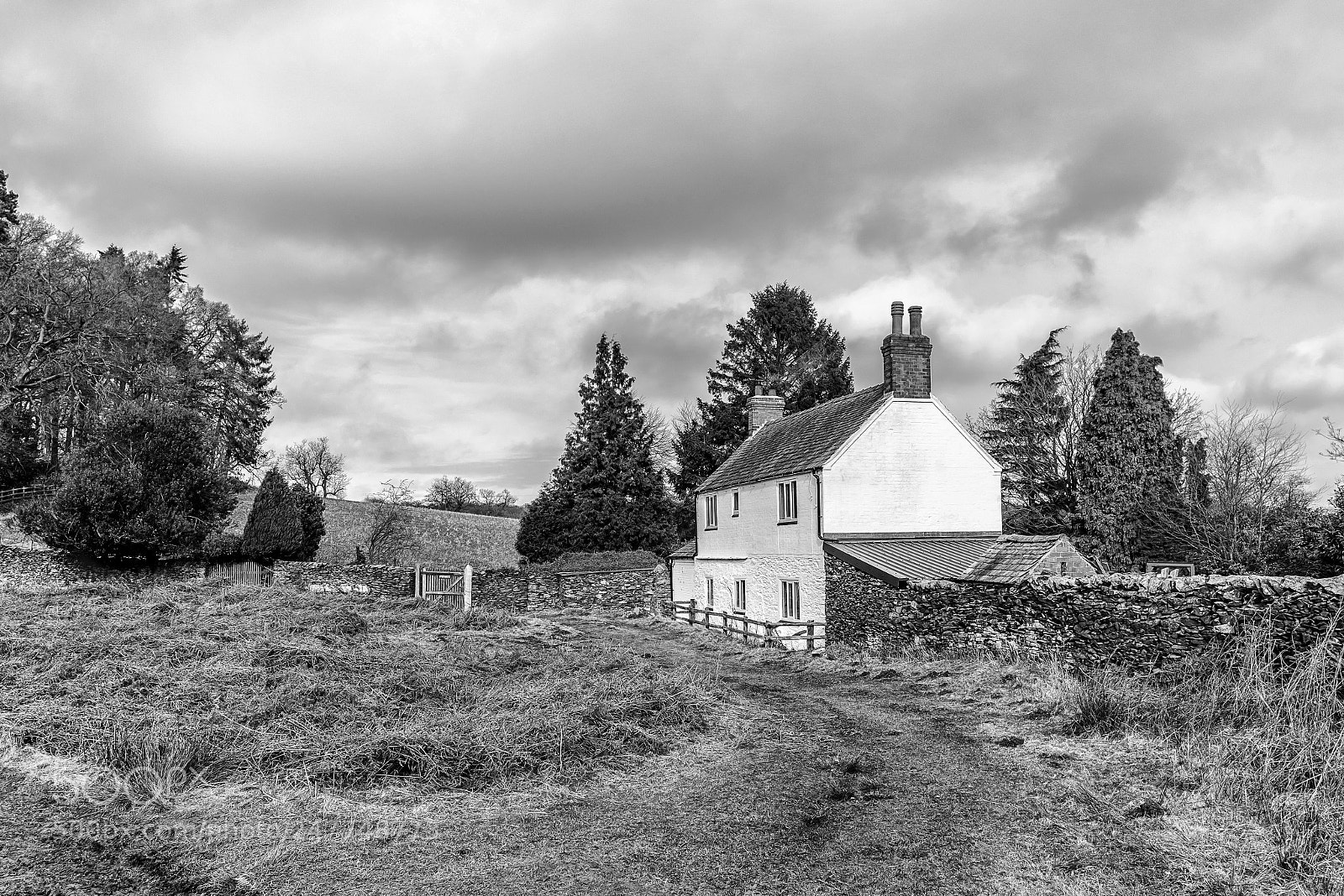 Nikon D810 sample photo. English cottage in winter photography