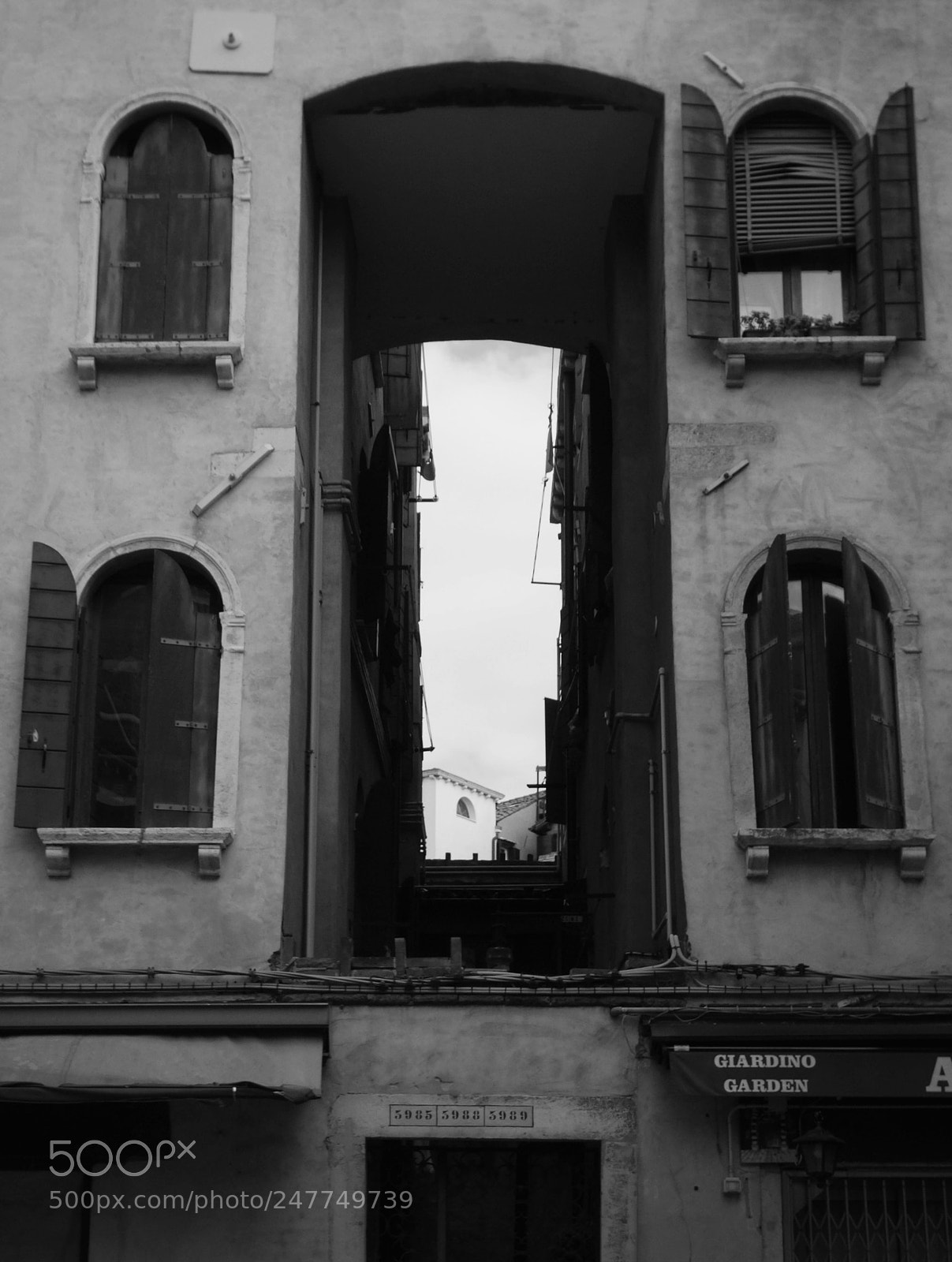 Sony Cyber-shot DSC-HX300 sample photo. The exit photography