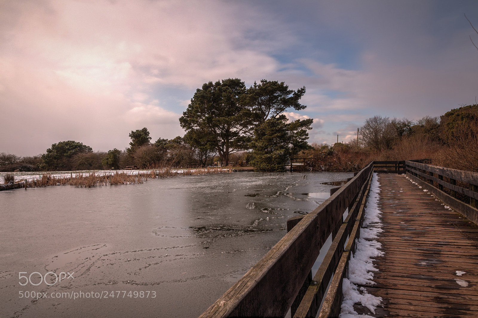 Canon EOS 650D (EOS Rebel T4i / EOS Kiss X6i) sample photo. Passing snow at thurstaston (59/365) photography